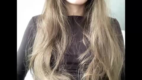 Snapshot of marinalovenow chatting on 17, 2, 2025 Marina online show from 17, 2, 2025