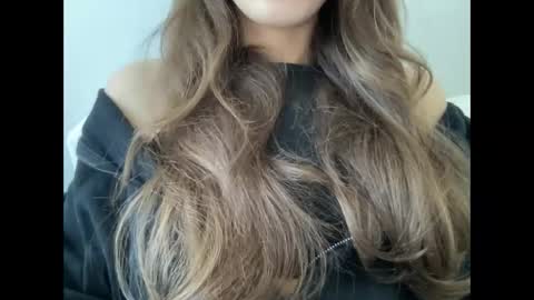 Snapshot of marinalovenow chatting on 25, 9, 2025 Marina online show from 25, 9, 2025