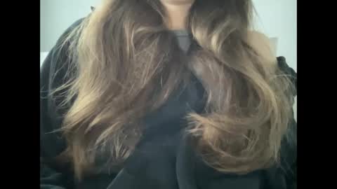 Snapshot of marinalovenow chatting on 28, 10, 2025 Marina online show from 28, 10, 2025