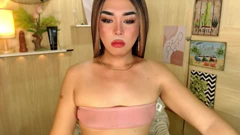 Snapshot of marinamorets chatting on 10, 10, 2025 marina online show from 10, 10, 2025