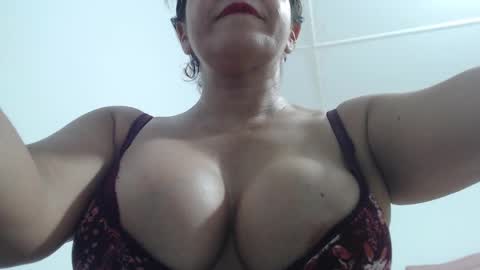 mariska_69 online show from 26, 1, 2025