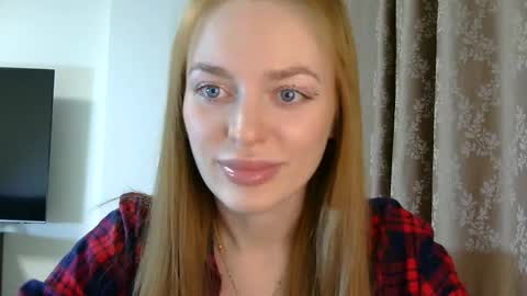 Snapshot of mariwell chatting on 12, 4, 2026 mariwell online show from 12, 4, 2026