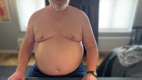 Mark online show from 13, 10, 2025