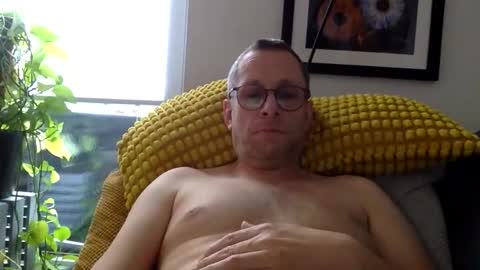 Snapshot of mark32571 chatting on 26, 11, 2025 Little Mark online show from 26, 11, 2025