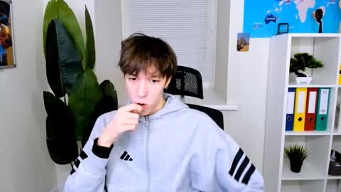 Mark online show from 8, 2, 2026