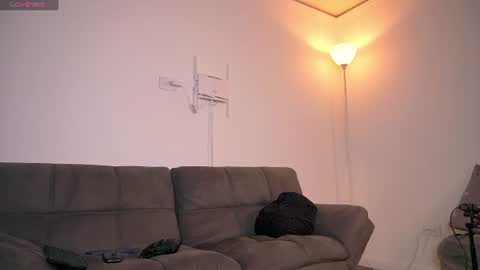 mark_broown_ online show from 28, 7, 2026