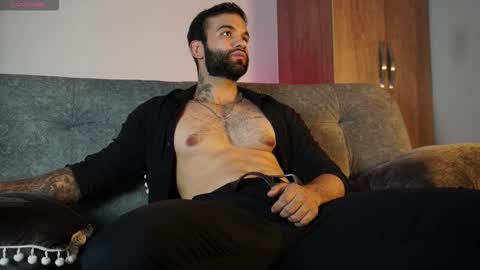 Mark online show from 30, 10, 2025