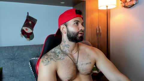 Mark online show from 15, 12, 2025