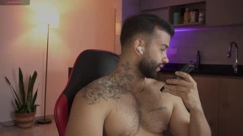 Snapshot of mark_hazze chatting on 5, 2, 2026 Mark online show from 5, 2, 2026