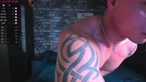 Mark online show from 26, 10, 2025