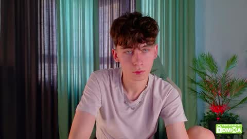 Snapshot of mark_safr chatting on 3, 2, 2026 Mark online show from 3, 2, 2026