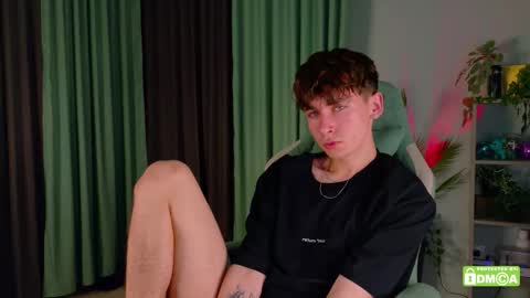 Snapshot of mark_safr chatting on 11, 2, 2026 Mark online show from 11, 2, 2026