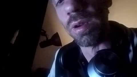 Snapshot of markinhobro chatting on 1, 5, 2026 markinhobro online show from 1, 5, 2026
