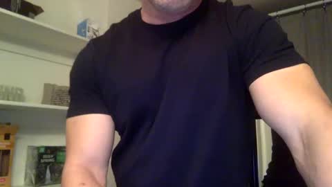 Snapshot of markk702 chatting on 10, 3, 2025 markk702 online show from 10, 3, 2025