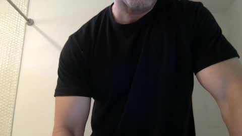 Snapshot of markk702 chatting on 15, 9, 2025 markk702 online show from 15, 9, 2025