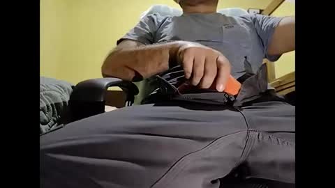 Snapshot of markoanto35 chatting on 2, 2, 2025 markoanto35 online show from 2, 2, 2025