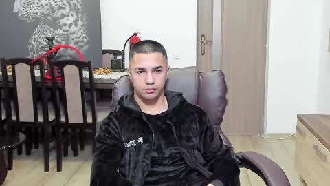 Tison online show from 15, 1, 2025