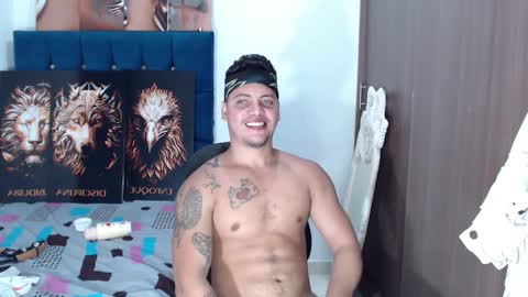 Snapshot of markvegan chatting on 7, 1, 2025 markvegan online show from 7, 1, 2025