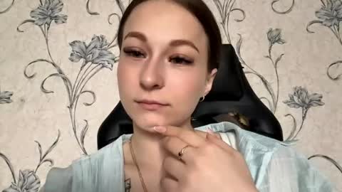 Snapshot of marlenahuit chatting on 29, 5, 2026 Lena online show from 29, 5, 2026