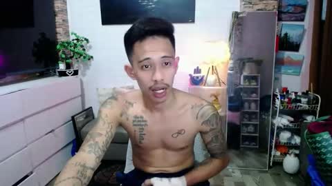 Snapshot of marlmoreno10 chatting on 25, 4, 2026 marlmoreno10 online show from 25, 4, 2026