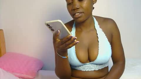 Snapshot of marly_marlie chatting on 18, 4, 2026 Marlie online show from 18, 4, 2026