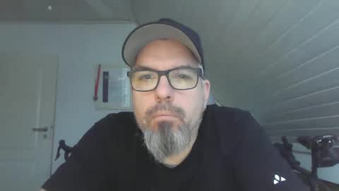 Snapshot of marriedcock1980 chatting on 10, 12, 2024 marriedcock1980 online show from 10, 12, 2024