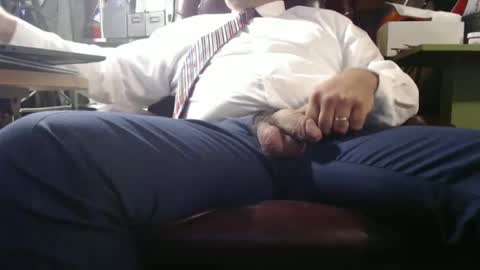 only fans marrieddad19751975 online show from 10, 9, 2025