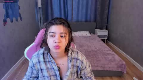 Snapshot of marsha_morris chatting on 4, 8, 2026 Trisha online show from 4, 8, 2026