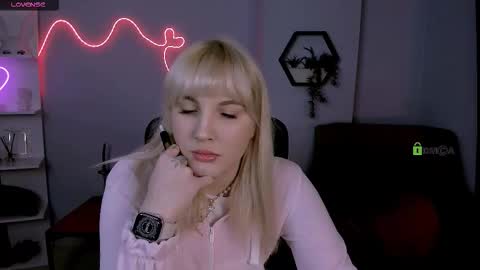 Snapshot of marta_smith1 chatting on 3, 2, 2026 Marta online show from 3, 2, 2026