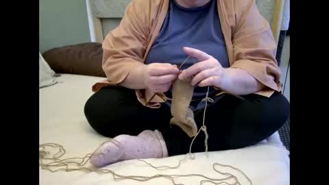 Snapshot of marthabriest chatting on 15, 4, 2026 Martha online show from 15, 4, 2026