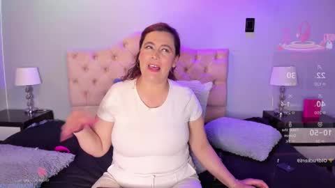 Snapshot of marthina_cnc chatting on 22, 9, 2025 Marthina online show from 22, 9, 2025