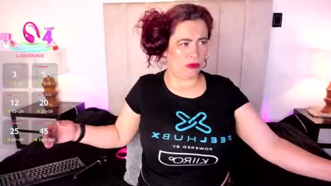 Marthina  online show from 15, 4, 2026