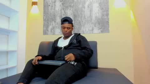 Jones  online show from 16, 4, 2026