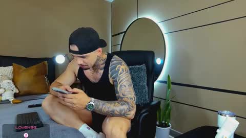 ONLYFANS Sotoandres   modelo independiente online show from 22, 12, 2025