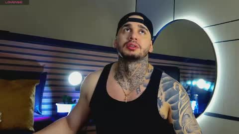 Snapshot of martin_colby05 chatting on 15, 4, 2026 ONLYFANS Sotoandres modelo independiente online show from 15, 4, 2026