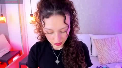 Snapshot of martina_adams chatting on 21, 4, 2026 mari online show from 21, 4, 2026