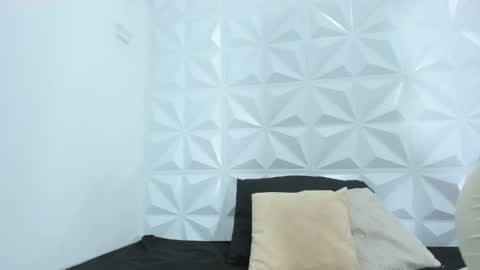 Snapshot of martina_lopezz1 chatting on 9, 4, 2026 Martina online show from 9, 4, 2026