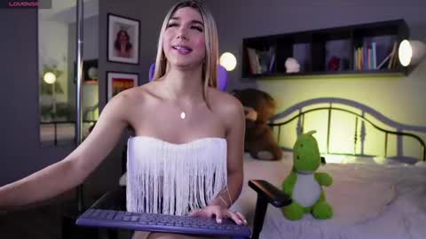 martinaa_rose online show from 18, 6, 2026