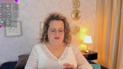 Snapshot of martinacurvy_ chatting on 21, 5, 2026 Martina Caicedo online show from 21, 5, 2026