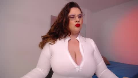 Martina  online show from 10, 11, 2025