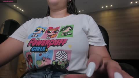 Snapshot of martinnabonnet chatting on 31, 12, 2024 Martinna Bonnet online show from 31, 12, 2024