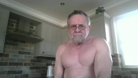 martinrgbxxxx online show from 3, 3, 2025