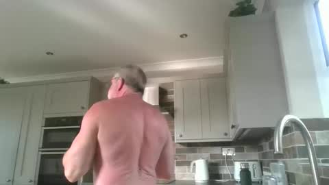 Snapshot of martinrgbxxxx chatting on 27, 5, 2026 martinrgbxxxx online show from 27, 5, 2026