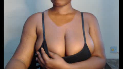 Snapshot of marvelous_pussy chatting on 5, 2, 2025 sonia online show from 5, 2, 2025
