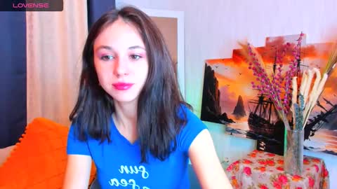 Snapshot of mary_marlow chatting on 9, 10, 2025 Mary online show from 9, 10, 2025