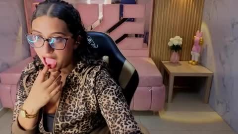 Mary  online show from 1, 6, 2026