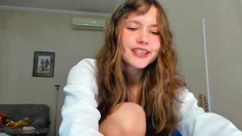 Snapshot of maryanncherry chatting on 14, 5, 2026 Maryann online show from 14, 5, 2026