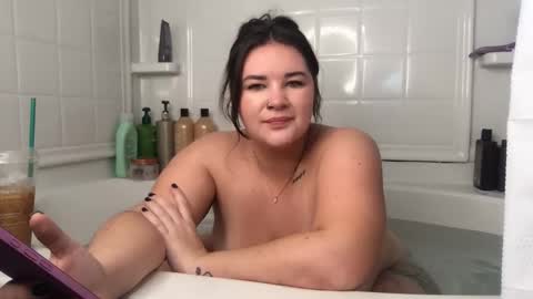 Snapshot of maryjane1297 chatting on 15, 1, 2026 MJ online show from 15, 1, 2026