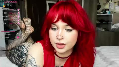 Snapshot of marynixoxo chatting on 6, 5, 2026 Mary x online show from 6, 5, 2026
