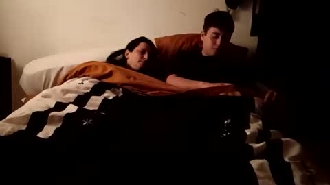 Mary y joni online show from 21, 4, 2026